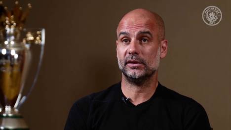 Pep Guardiola hat seinen Vertrag bei Manchester City erneut verlängert und bindet sich bis 2025 an die Skyblues. Im Interview spricht der Ex-Bayern-Trainer über seine Beweggründe.