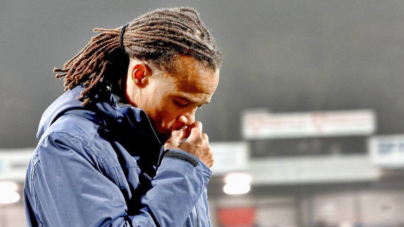 Davids fliegt bei Trainer-Debüt