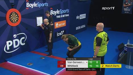 Michael van Gerwen verwirft gegen Simon Whitlock sieben Matchdarts. Der Australier stellt einen neuen 180er-Rekord auf siegt mit 16:15.