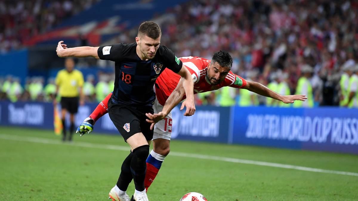 Rebic ist einer der Shootingstars bei der WM und hat sich mit seinen Offensiv-Qualitäten ins Rampenlicht gespielt. Technisch beschlagen und stark in der Ballbehauptung stellt er die gegnerischen Defensiv-Reihen vor Probleme. Die Form bei diesem Turnier spricht für den Kroaten: 5:5