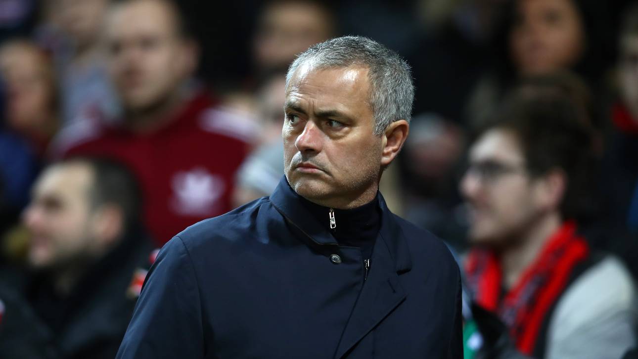 Mourinho stichelt gegen Chelsea