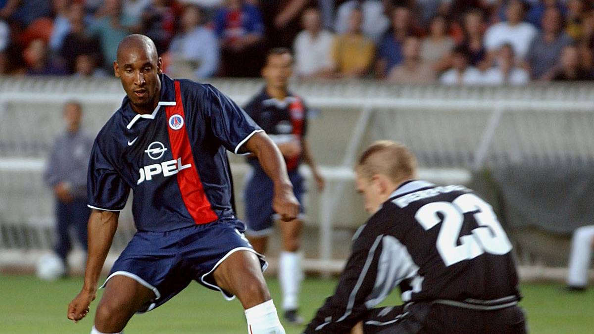 NICOLAS ANELKA: Im selben Jahr wie Ribéry zog es auch Anelka in die türkische Liga. Allerdings nicht zu Galatasaray, sondern zum Stadtrivalen Fenerbahce Istanbul. Mit Fenerbahce wurde er 2005 auch direkt türkischer Meister. Nach eineinhalb Jahren brach er seine Zelte in der Türkei wieder ab und wechselte zu den Bolton Wanderers