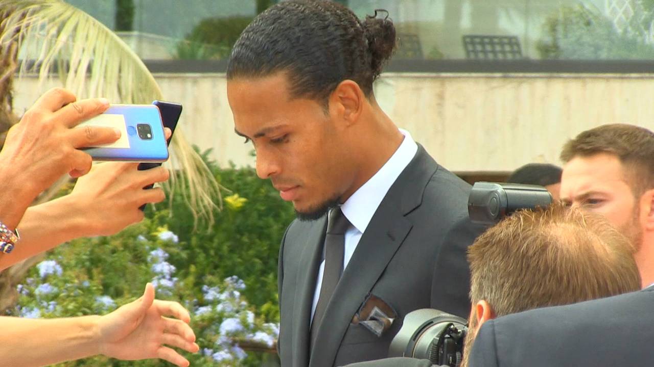 Virgil van Dijk und Joe Gomez müssen laut Jürgen Klopp auf die EM verzichten