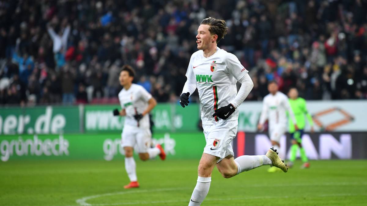 FC AUGSBURG (hier Michael Gregoritsch): 9 Jahre - seit 2011/12