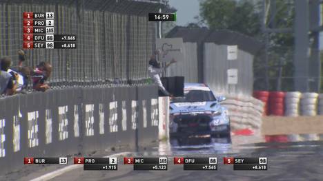 Nico Gruber kann auch im zweiten Rennen am Nürburgring keine Wertung einfahren - und muss somit um den Meistertitel bangen.