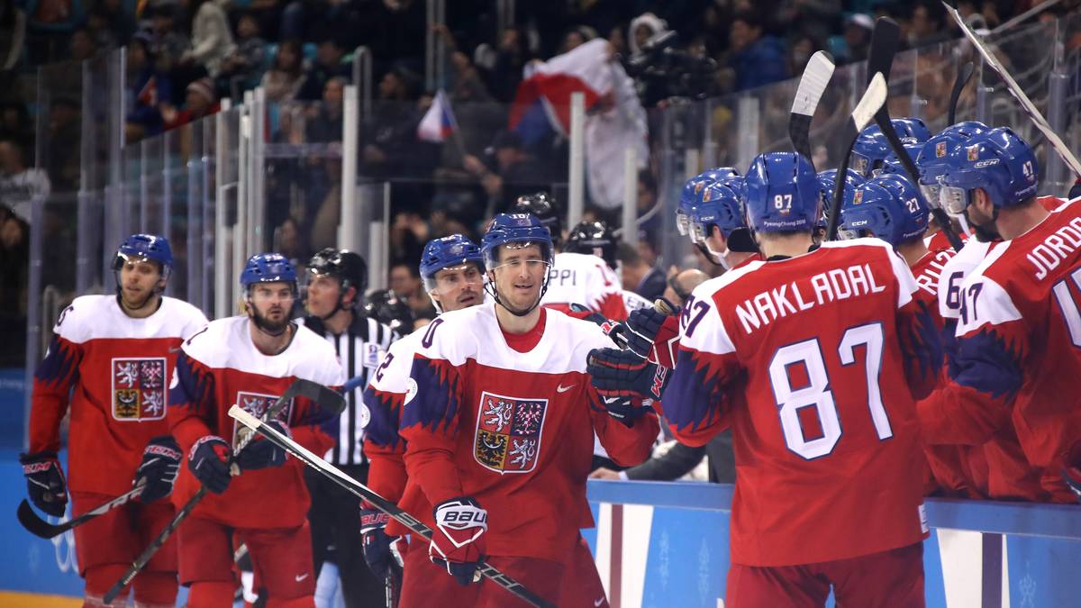 PLATZ 7 - TSCHECHIEN: Die Tschechen sind vielleicht nicht mehr ganz so stark wie früher, unterschätzen sollte man den zwölffachen Weltmeister dennoch nicht. Mit ihrer ausgeglichen besetzten Truppe können die technisch traditionell starken Tschechen überraschen      