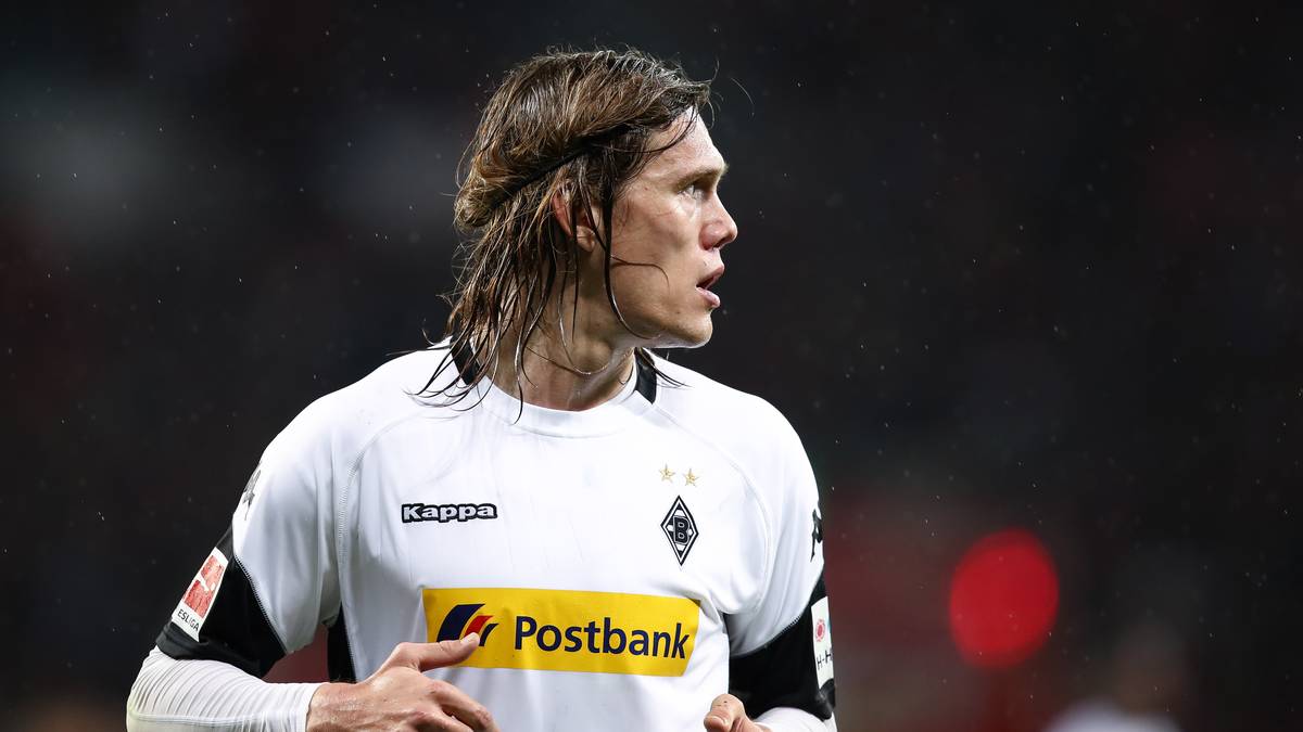 ABGÄNGE: Jannik Vestergaard (FC Southampton/25 Millionen), Vincenzo Grifo (TSG Hoffenheim/5,5 Millionen), Raul Bobadilla (Argentinos/1,8 Millionen), Janis Blaswich(Heracles Almelo/unbekannt), Kwame Yeboah (Fortuna Köln/unbekannt), Ba-Muaka Simakala (Roda Kerkrade/unbekannt), Christofer Heimeroth (Karriereende), Reece Oxford (West Ham/Leih-Ende)