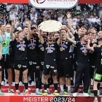 Nach zehn Jahren gibt es in der österreichischen Bundesliga wieder einen anderen Meister als Salzburg. Der Titel wurde erst am letzten Spieltag entschieden.