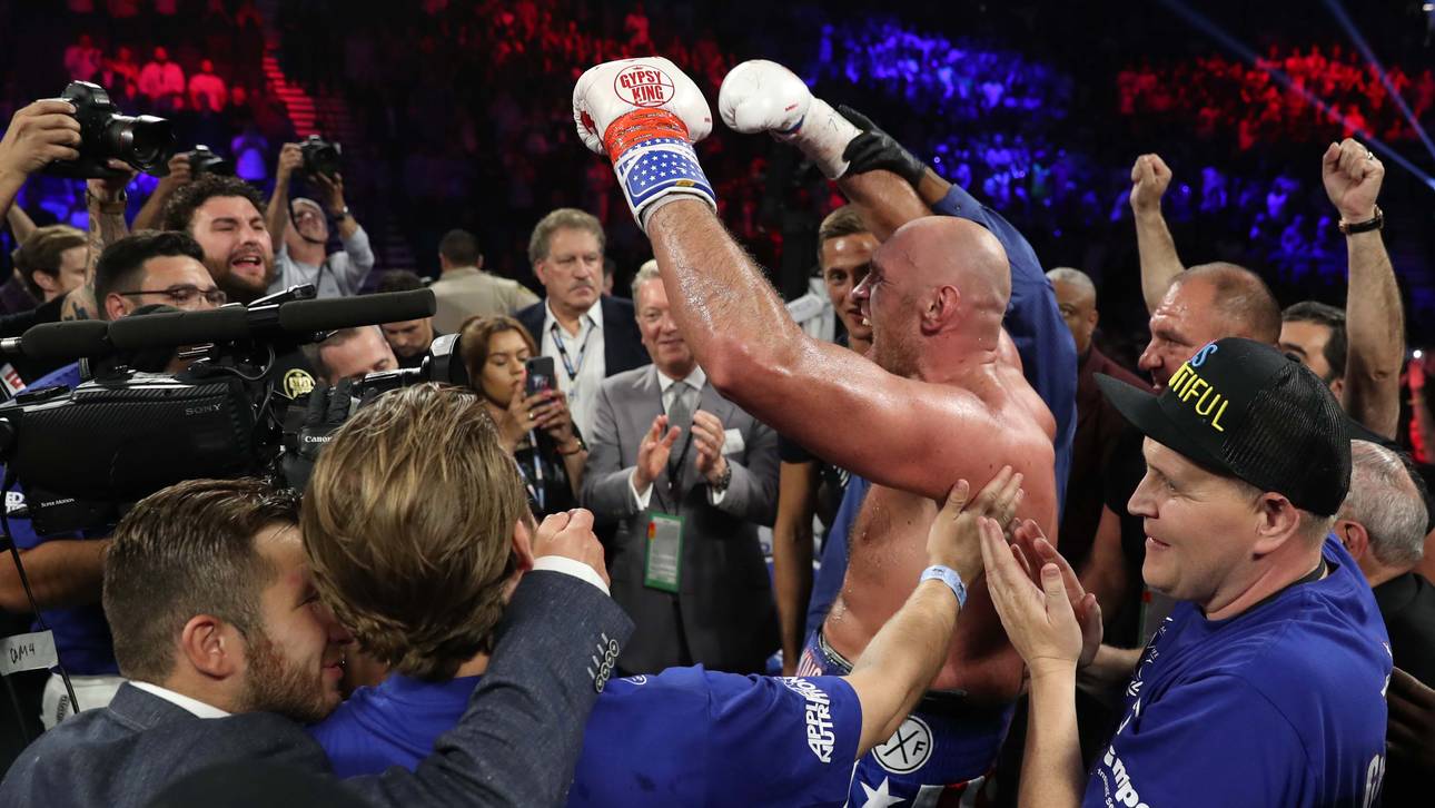 Fury besiegt Schwarz klar durch K.o.