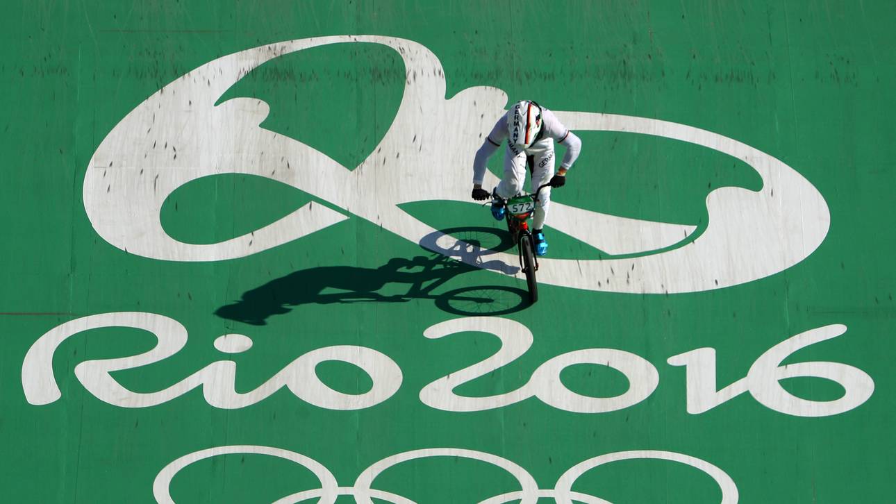 Brethauer rast ins BMX-Halbfinale