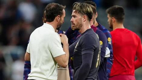 England-Trainer Gareth Southgate streicht ManCity-Star Jack Grealish und James Maddison aus dem finalen EM-Aufgebot. Auf einer Pressekonferenz erklärt er, was hinter der Entscheidung steckt.