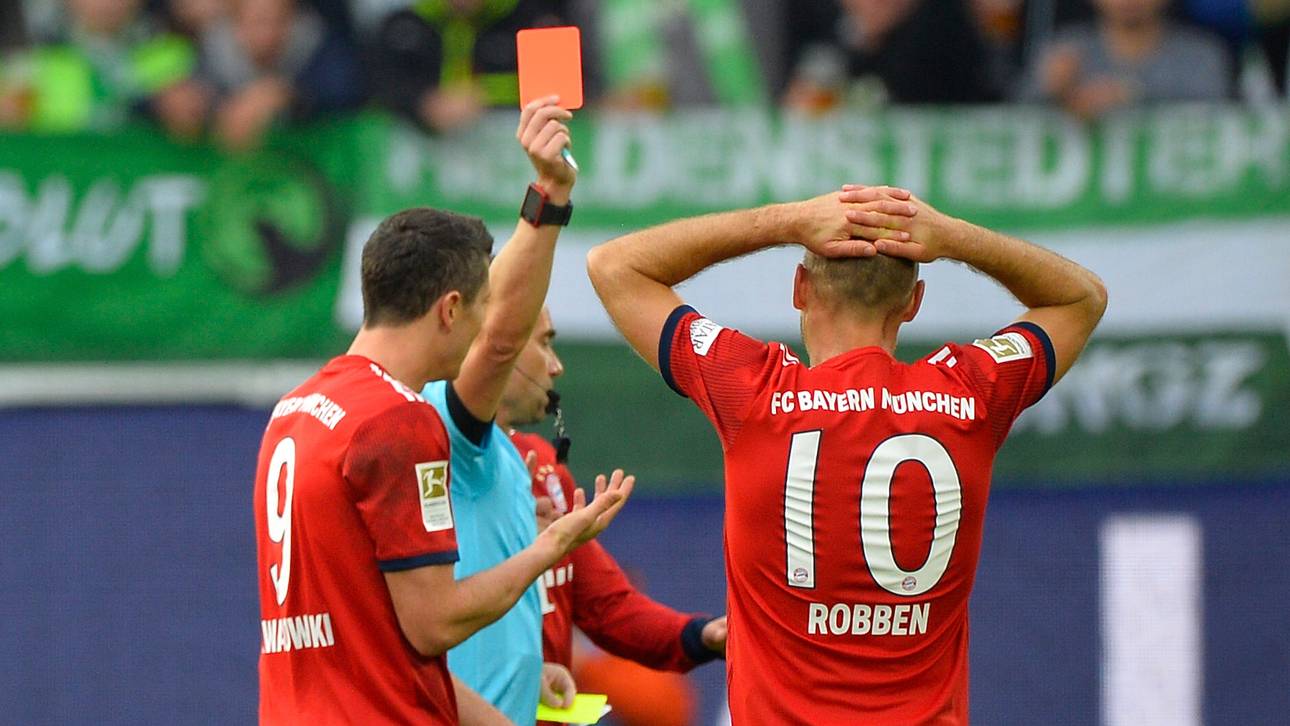 Robben kassiert Platzverweis