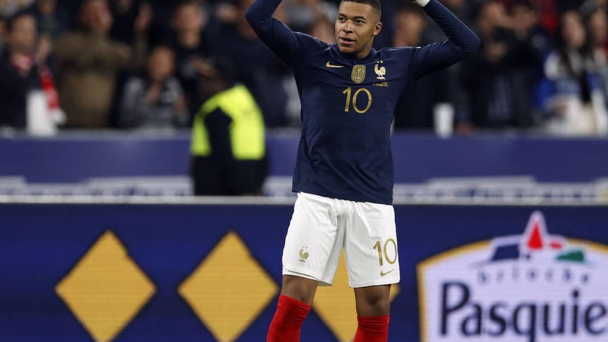 Das dunkelblaue Heimtrikot Frankreichs