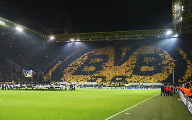 Borussia Dortmund Seit 17 Jahren Mit Meisten Fans Im Stadion