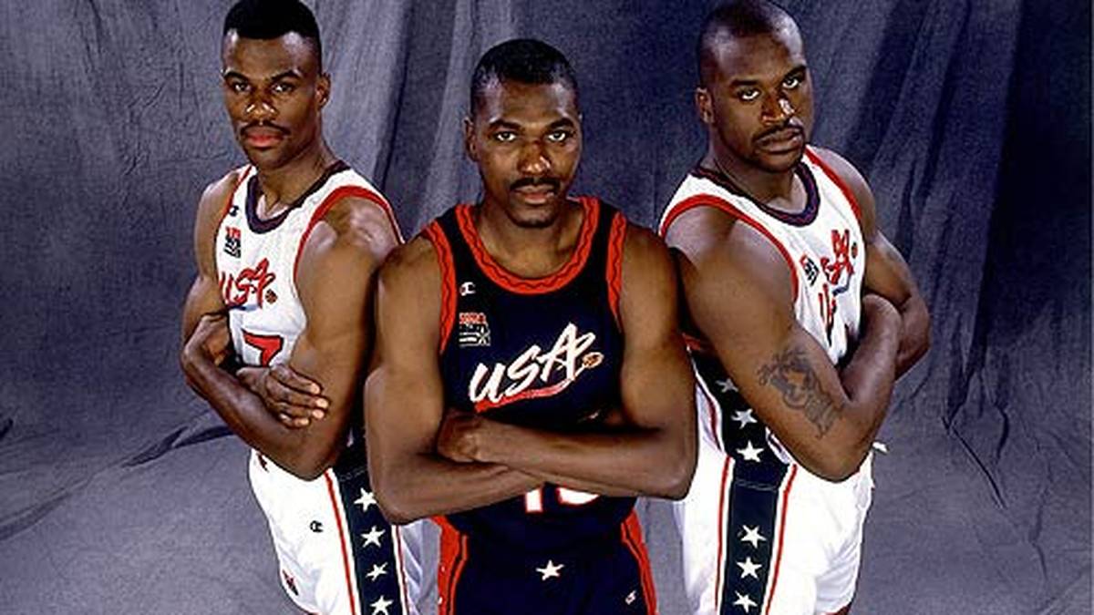 1996 bei den Olympischen Spielen in Atlanta bildet der "Diesel" mit "The Dream" und "Admiral" David Robinson das Center-Trio des Dream Team