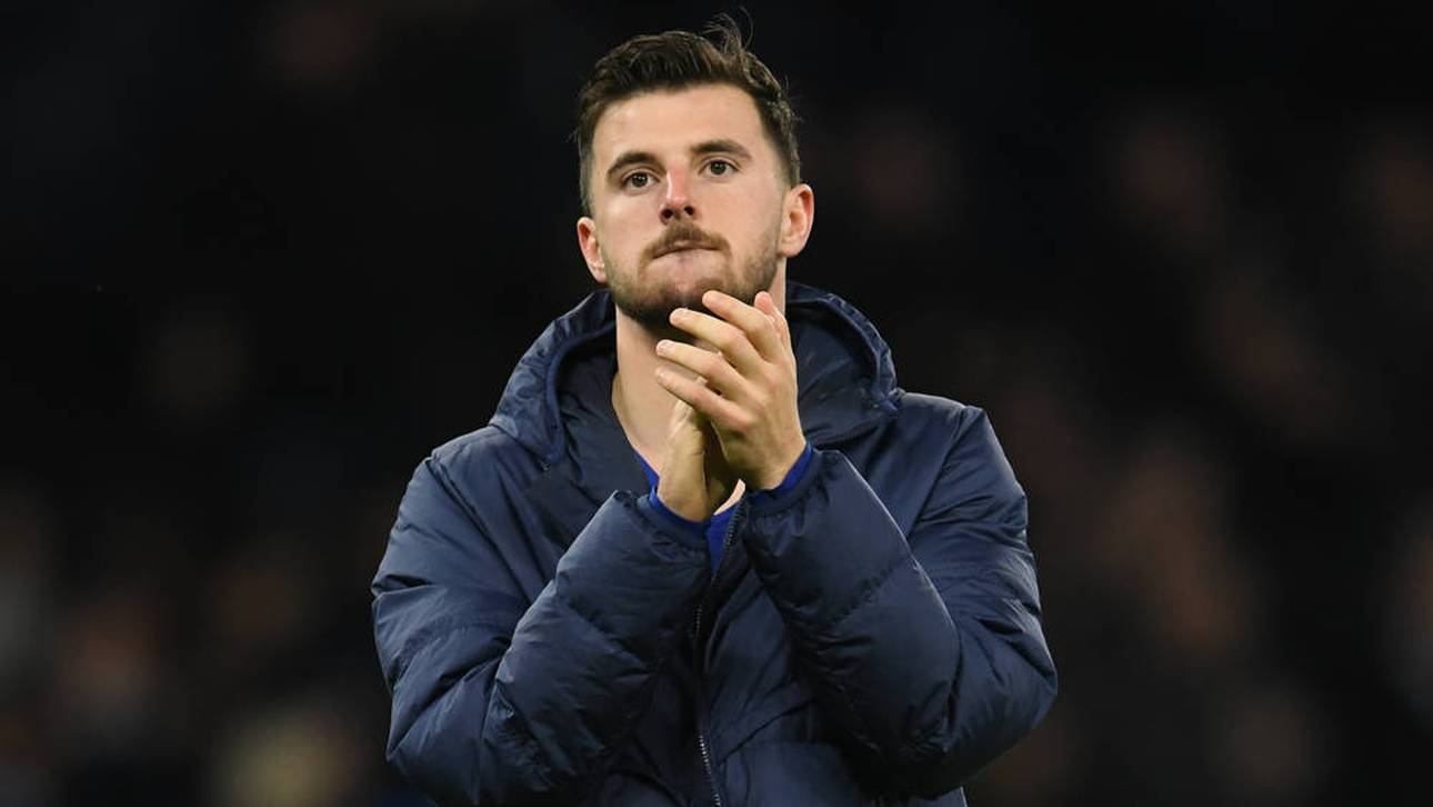 Ärger über Mounts Trikotnummer