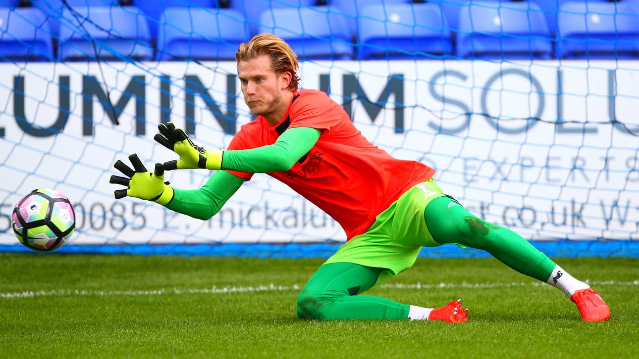 Karius trainiert mit nur einer Hand