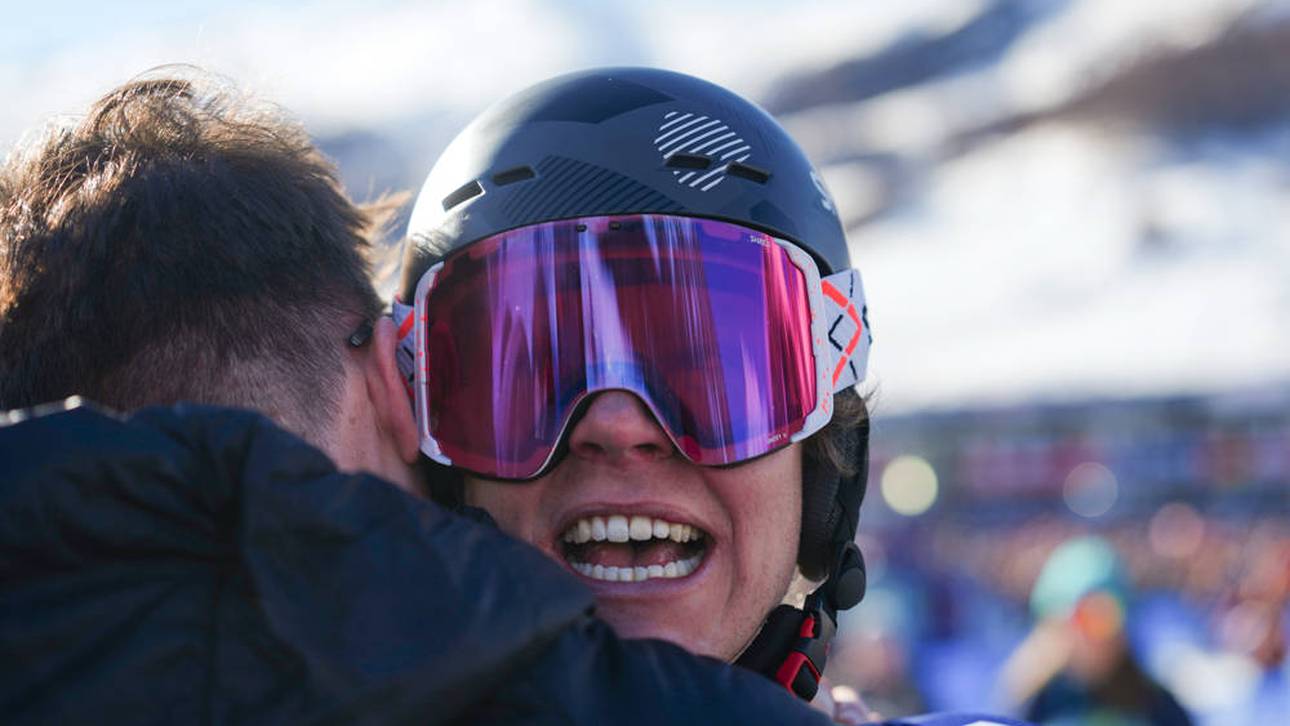 Huw Nightingale jubelt