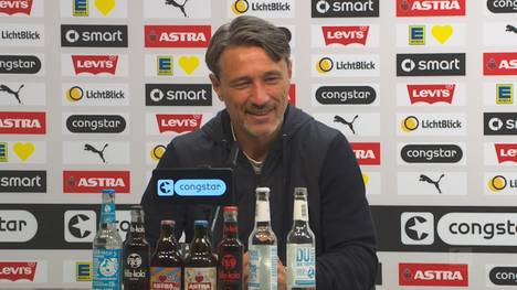 Niko Kovac dürfte sich den Bundesliga-Auftakt anders vorgestellt haben: nur Remis auf St. Pauli - und Abwehrsorgen obendrein. Der BVB-Trainer bringt - scherzhaft - eine andere Personalie ins Spiel. 