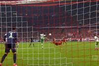 22. September 2015: Robert Lewandowski schießt den VfL Wolfsburg in kürzester Zeit im Alleingang ab - und heimst damit gleich vier Weltrekorde auf einmal ein.