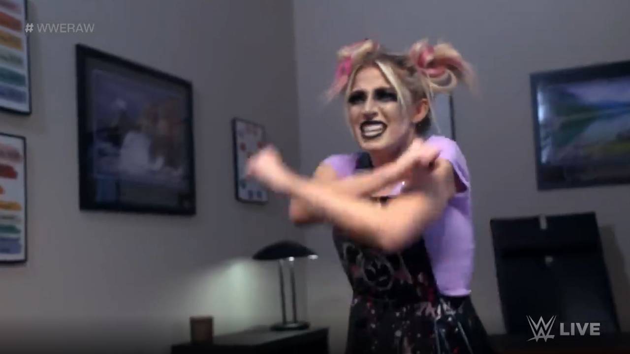 Alexa Bliss bei RAW: Ihr erster WWE-Auftritt seit Monaten im Video