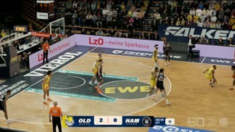 Die BBL-Highlights der Basketball-Partie EWE Baskets Oldenburg - Veolia Towers Hamburg im Video.