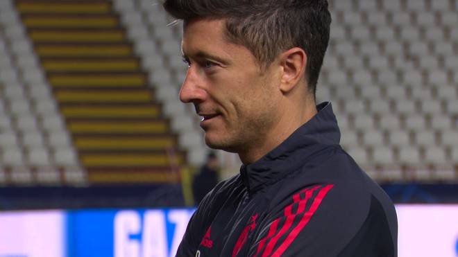 Lewandowski Muskeln Doha : Mucki Lewa Arme Wie Hulk Pressreader