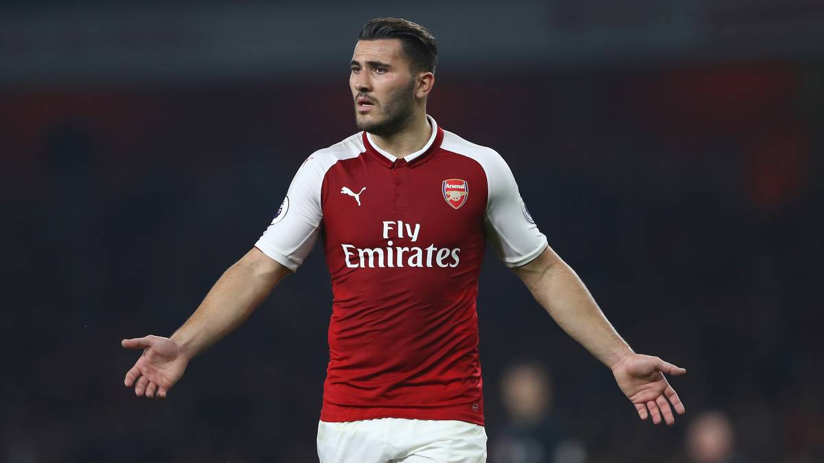 Platz 12: SEAD KOLASINAC ( 24/Arsenal): Der Ex-Schalker ist der Dauerbrenner auf der linken Seite. Unermüdlich beackert der physisch starke Bosnier die Außenbahn, auch beim englischen Top-Team Arsenal ist er unverzichtbare Stammkraft. Dank Kopfballstärke auch mit Torgefahr ausgestattet  