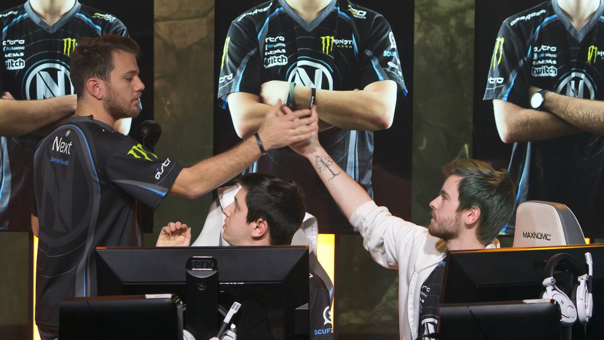 Bei den Franzosen verhält es sich ähnlich wie bei den Polen von Virtus.pro. Ende 2015 konnte man das Major in Cluj gewinnen und seitdem geht es mit dem Lineup bergab. Beim letzten Major konnte man nicht einmal mehr über die Gruppenphase hinauskommen. Nun müssen sich die Franzosen erstmal wieder das Vertrauen ihrer Fans erarbeiten