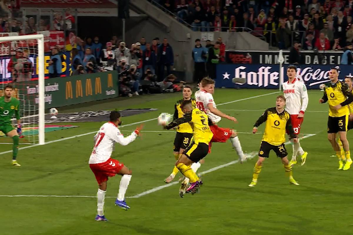 "Unverantwortlich!" Elfer-Szene empört Doppelpass