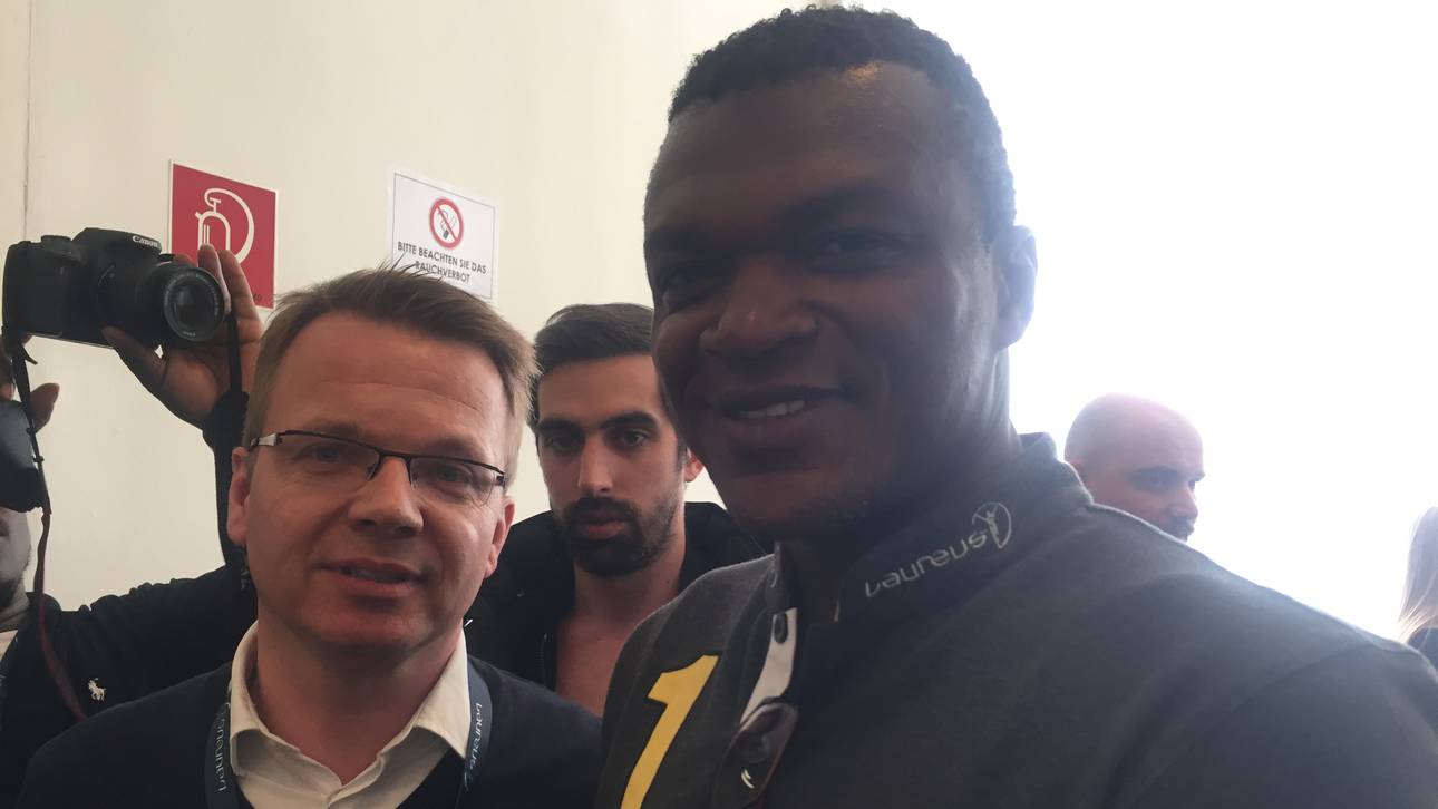 Marcel Desailly (r.) mit SPORT1-Onlinechef Martin Volkmar