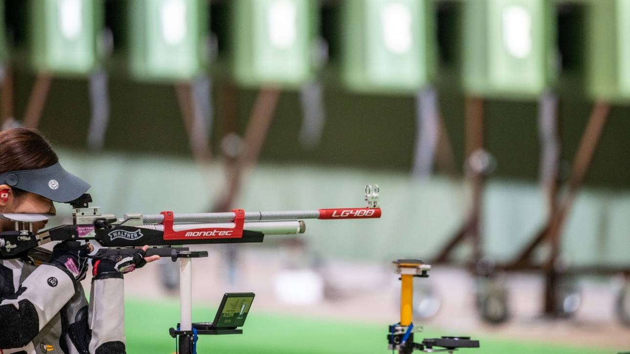 Chinesin holt erstes Gold von Tokio