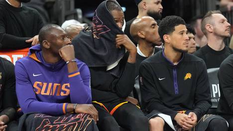 Die Phoenix Suns um Kevin Durant (M.) und Devin Booker (r.) sind ausgeschieden
