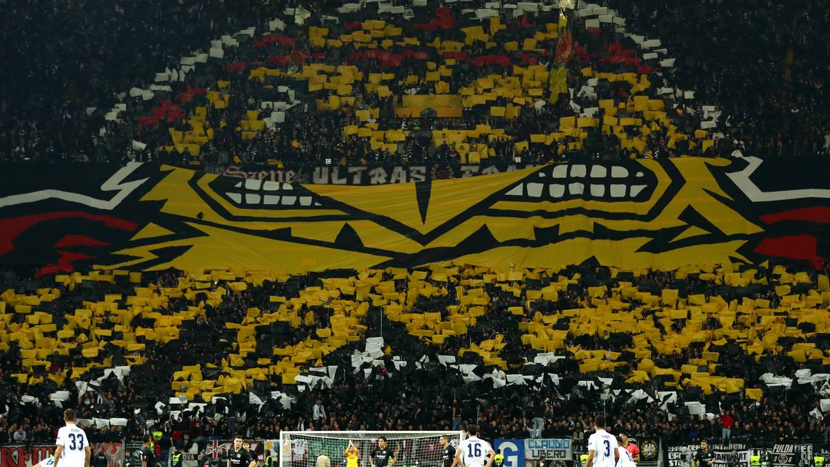 Im ersten Heim-Auftritt der Europa-League-Spielzeit 18/19 gegen Lazio Rom wurde den Römern mit dem wütenden Adler das Fürchten gelehrt