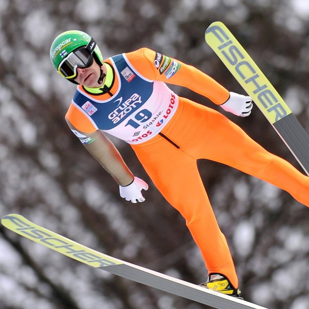 Skisprung-Legende Janne Ahonen hat bei einem Kurz-Comeback seine alte Klasse unter Beweis gestellt.