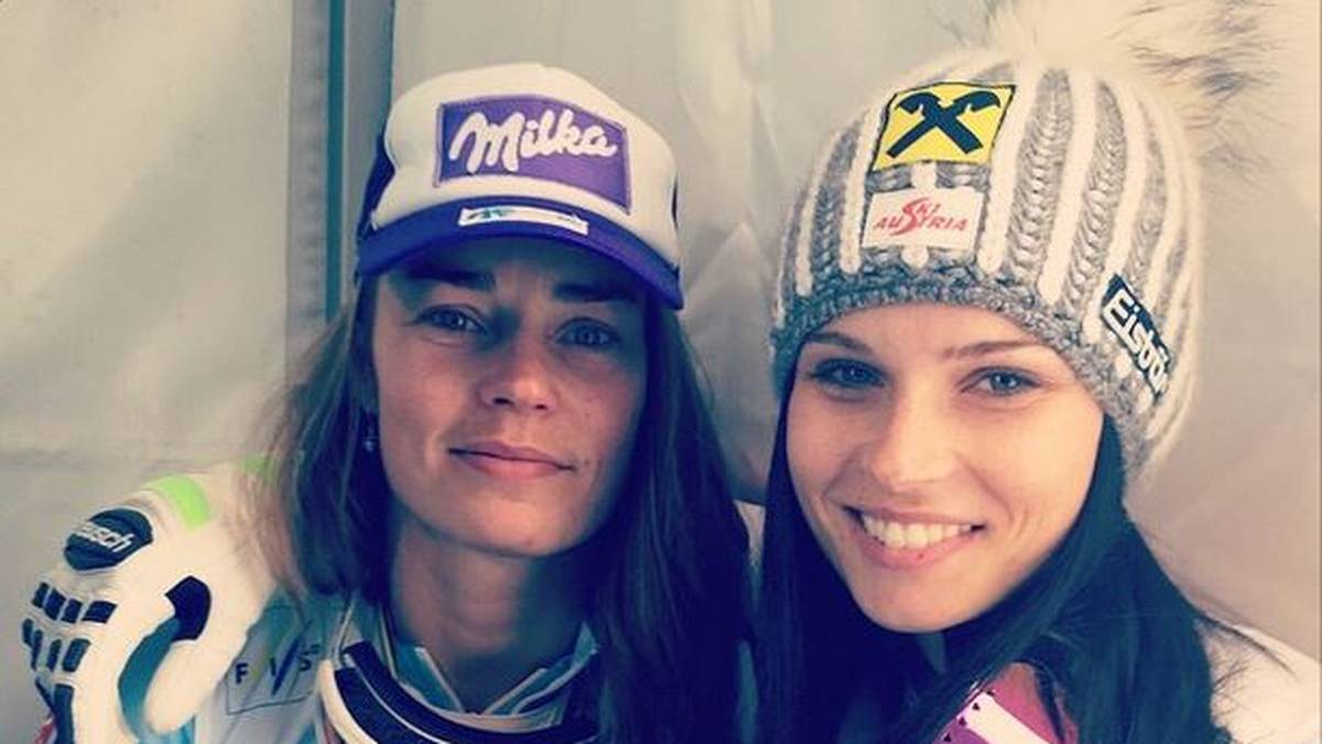 In einem spannenden Zweikampf lässt sie die Slowenin Tina Maze hinter sich