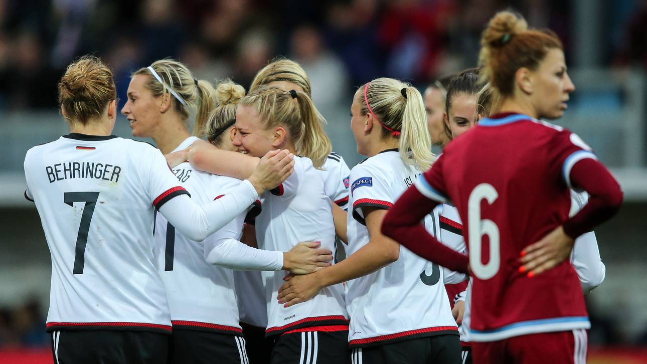 Glanzlose DFB-Frauen auf EM-Kurs