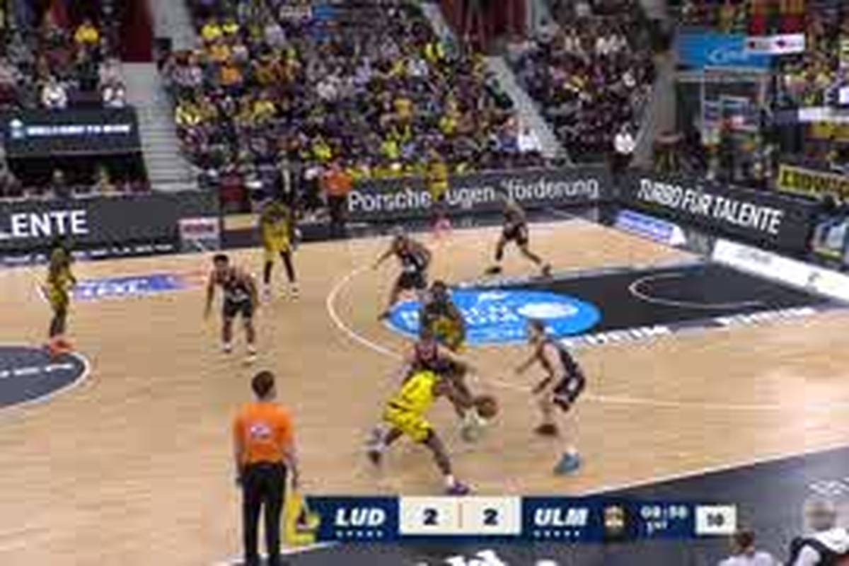 Spiel Highlights zu MHP RIESEN Ludwigsburg - ratiopharm ulm