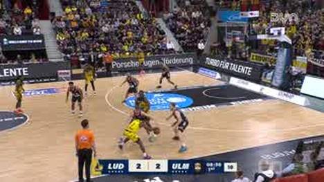 Spiel Highlights zu MHP RIESEN Ludwigsburg - ratiopharm ulm