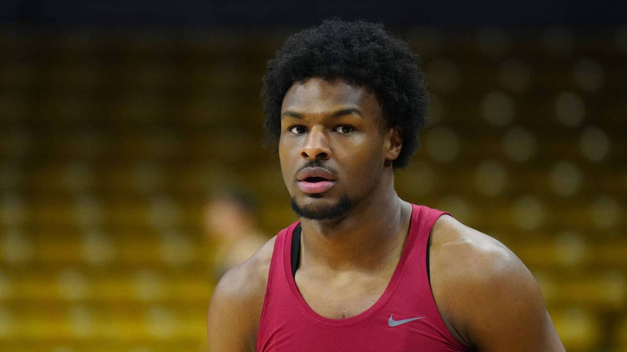 Schwaches Debüt? LeBron reagiert