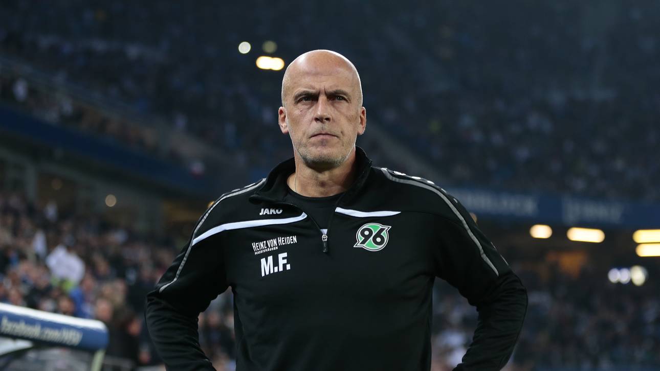Rückendeckung für Coach Frontzeck