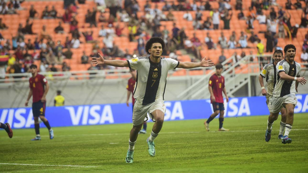 Deutschland weiter – Spanien meckert