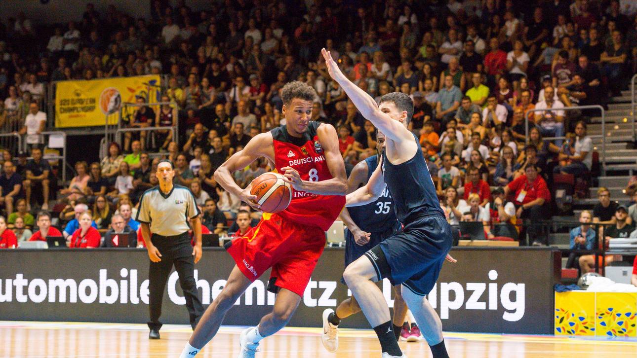 Historische Medaille für U20
