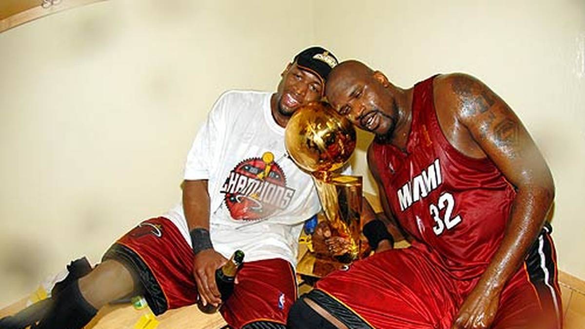 Bei seiner Vorstellung verspricht er den Heat-Fans ihren ersten Titel. An der Seite von Dwyane Wade holt "Shaq Daddy" 2006 gegen Dirk Nowitzki und die Dallas Mavericks seine vierte Meisterschaft