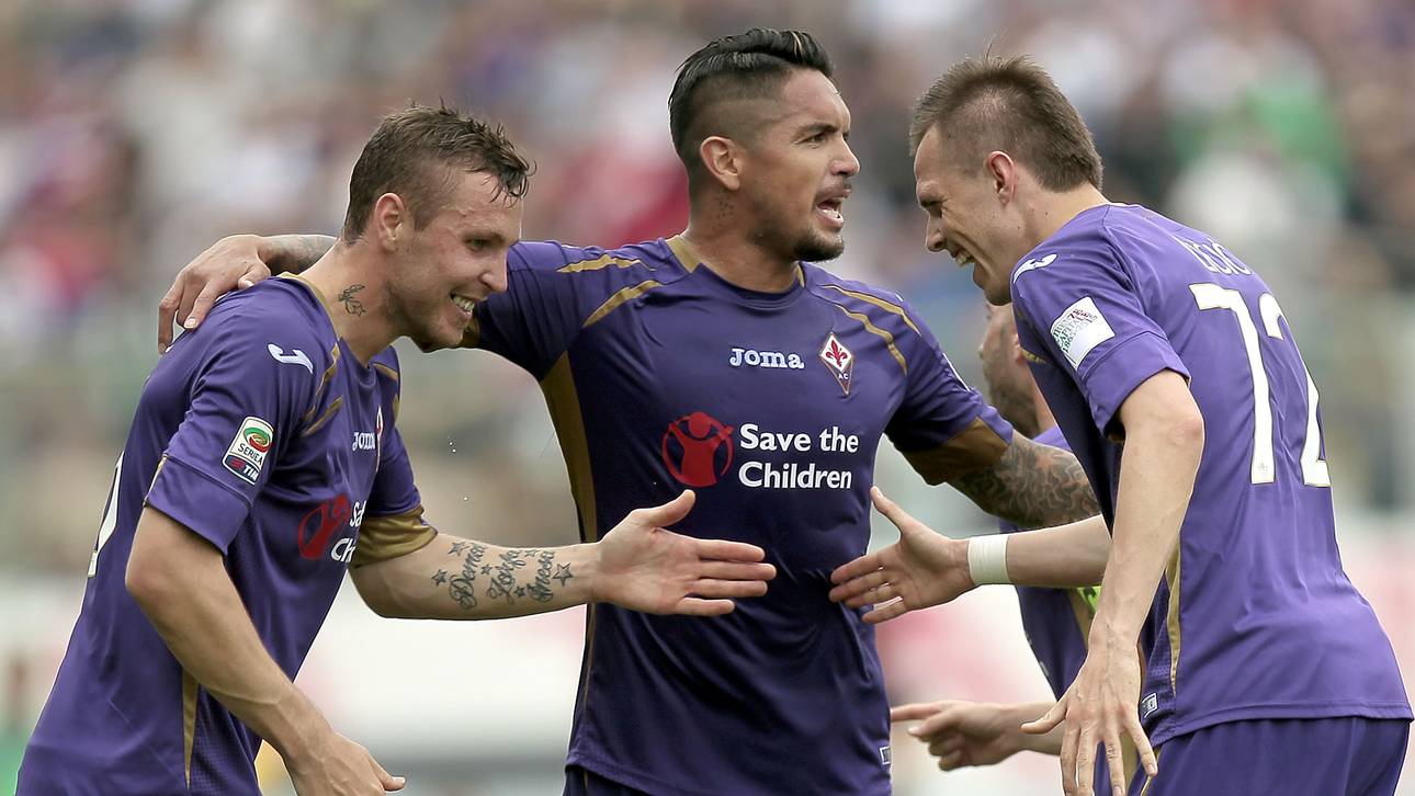 Florenz wehrt Genuas Angriff ab