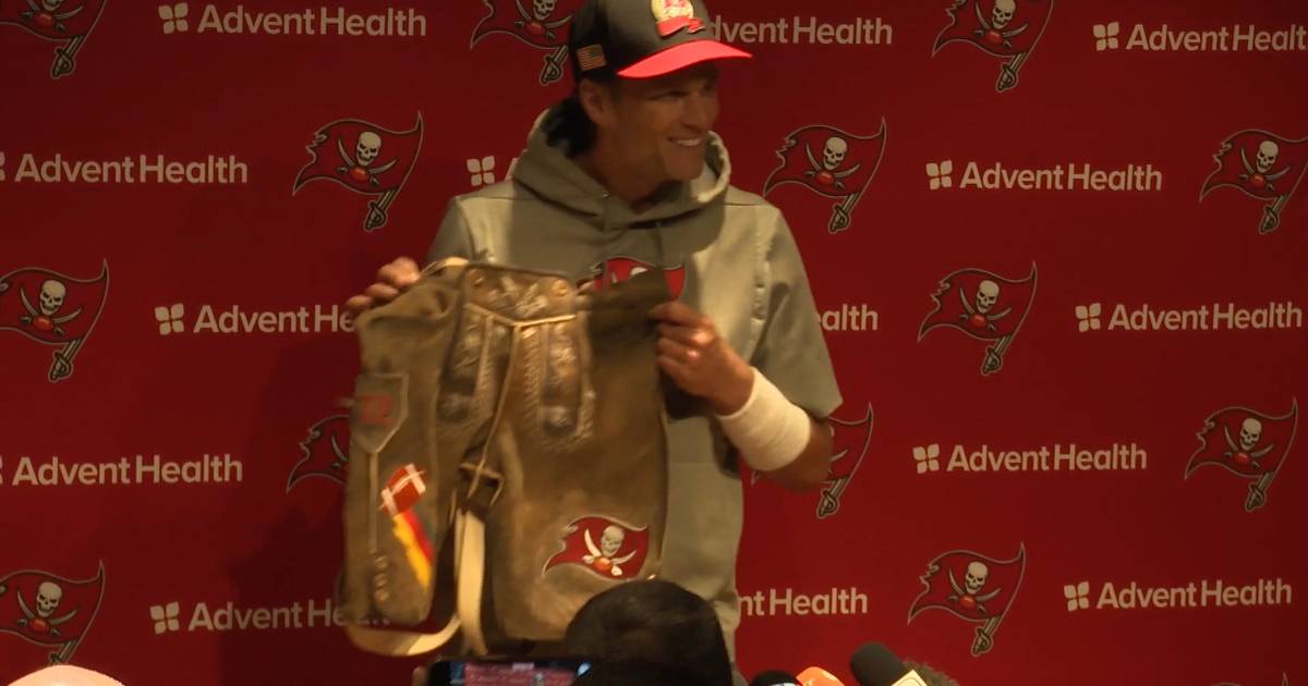 NFL: Tom Brady erhält eine Bucs-Lederhose vor München-Spiel