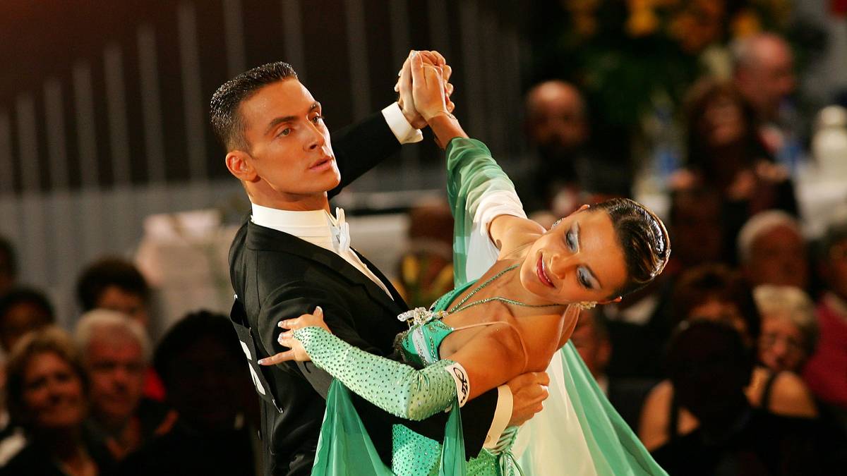 TANZEN: Claudia Köhler und Benedetto Ferruggia sind das deutsche Vorzeige-Tanzpaar. Im Standard-Tanz sind die beiden Stuttgarter vierfache Welt- und Europameister. In die World Games in Breslau gehen die beiden Profi-Tänzer als Titelverteidiger