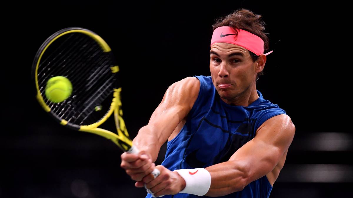 PLATZ 4 - RAFAEL NADAL - 84: Der nächste noch aktive Spieler. 84 Turniersiege hat Rafa bisher auf seinem Konto. Zwölf Siege allein feierte er bei den French Open. Kein anderer Spieler war jemals erfolgreicher auf dem Sand von Paris. Dazu war der Mann aus Mallorca 196 Wochen die Nummer eins der Welt