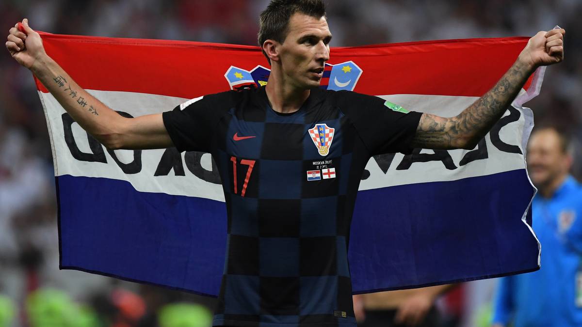 SLOBODNA DALMACIJA: "Wunderbares, unglaubliches Kroatien! Tapfer, kämpferisch und feurig. Kroatien schreibt Fußballgeschichte. Der 'glückliche' 13. WM-Finalist, als zweitkleinstes Land"