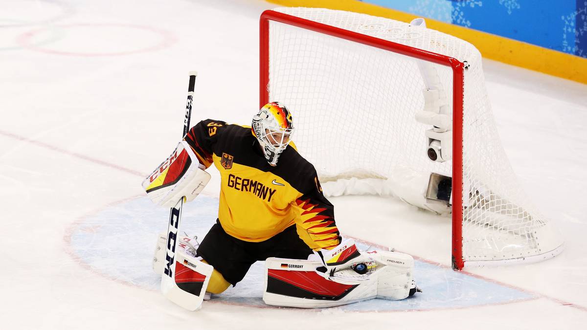 TOR - DANNY AUS DEN BIRKEN (33 Jahre, Red Bull München): Der gebürtige Düsseldorfer ist Stammkeeper beim aktuellen Meister München. Bei der Olympia-Qualifikation glänzte Capitals-Goalie Philipp Grubauer mit starken Paraden, in Pyeongchang ist Aus den Birken der starke Rückhalt des Teams